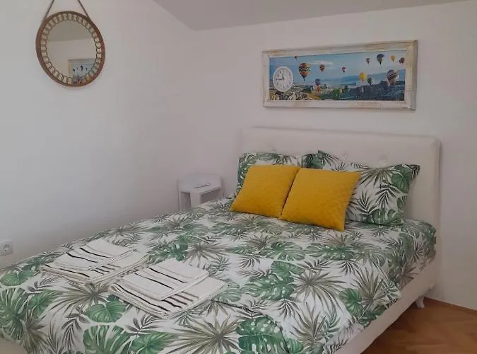 Apartman Fine Rest 2 *