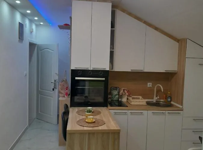 Fine Rest 2 Apartman *